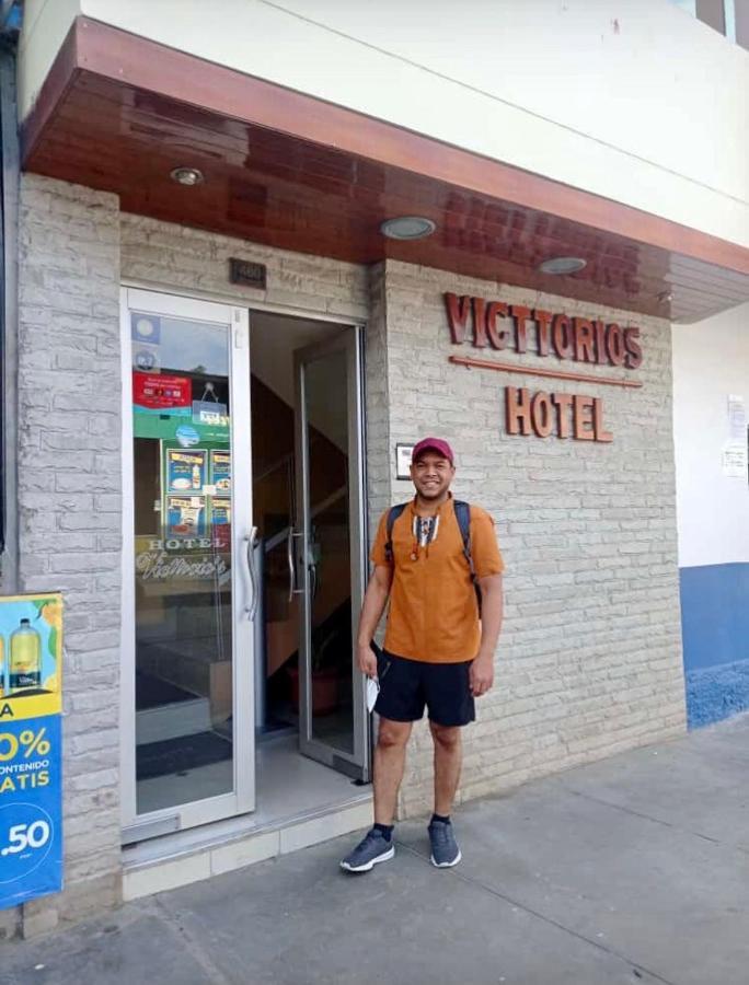 Victtorios Hotel Satipo المظهر الخارجي الصورة