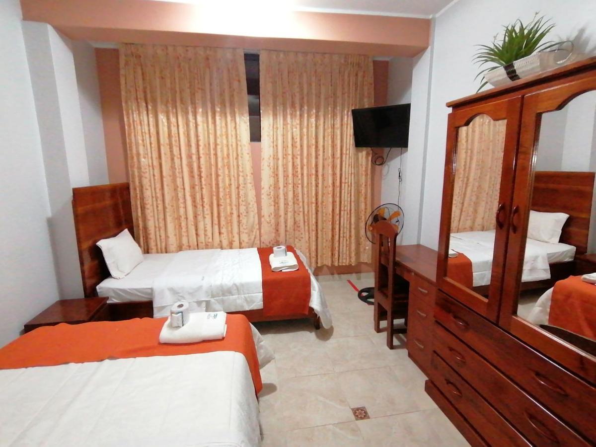 Victtorios Hotel Satipo المظهر الخارجي الصورة