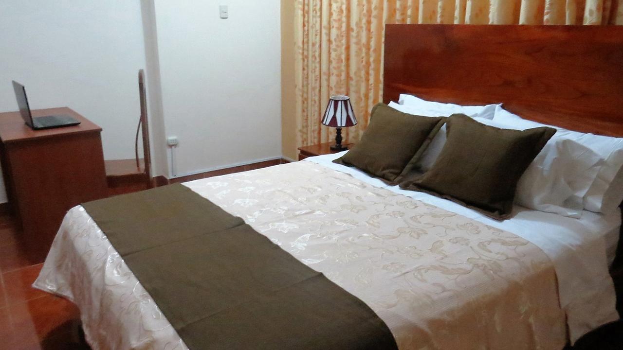Victtorios Hotel Satipo المظهر الخارجي الصورة