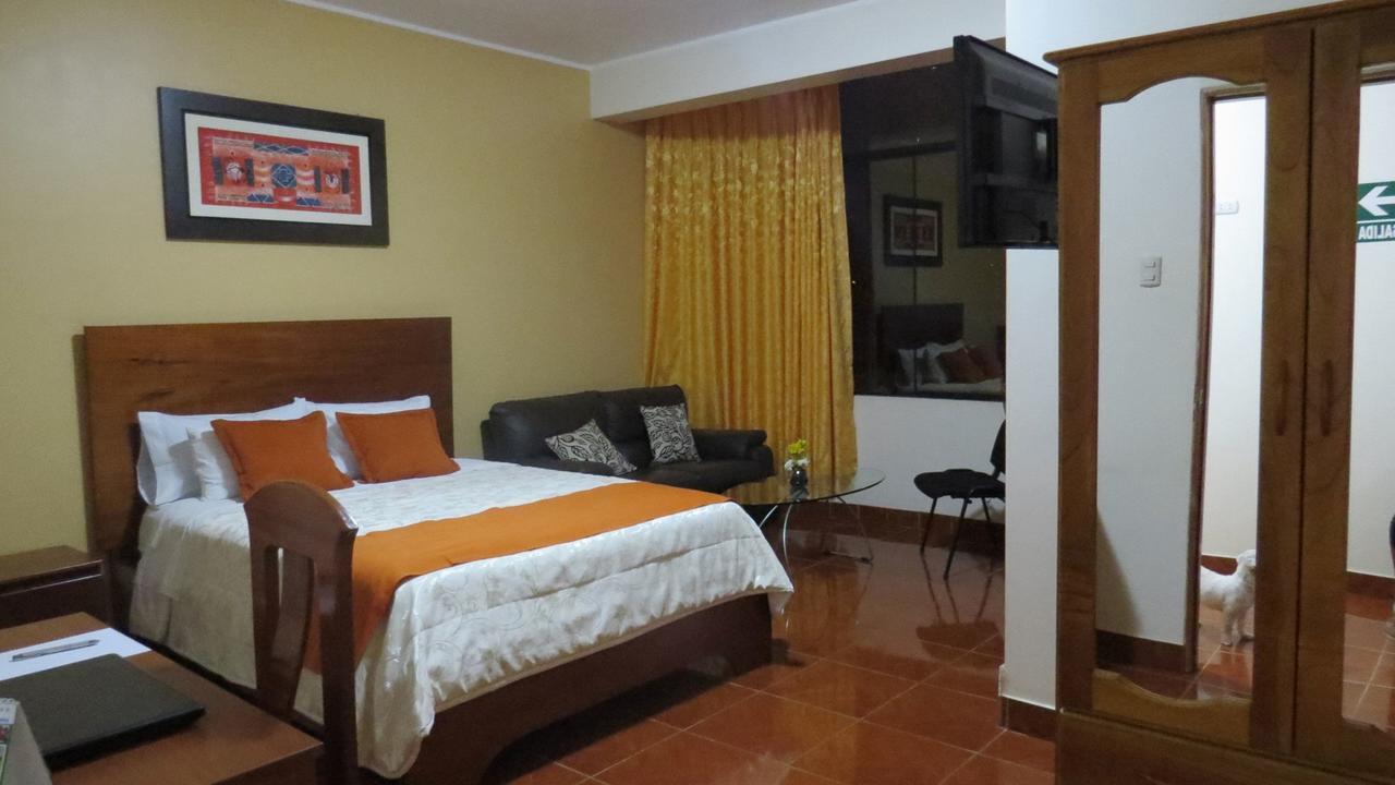 Victtorios Hotel Satipo المظهر الخارجي الصورة