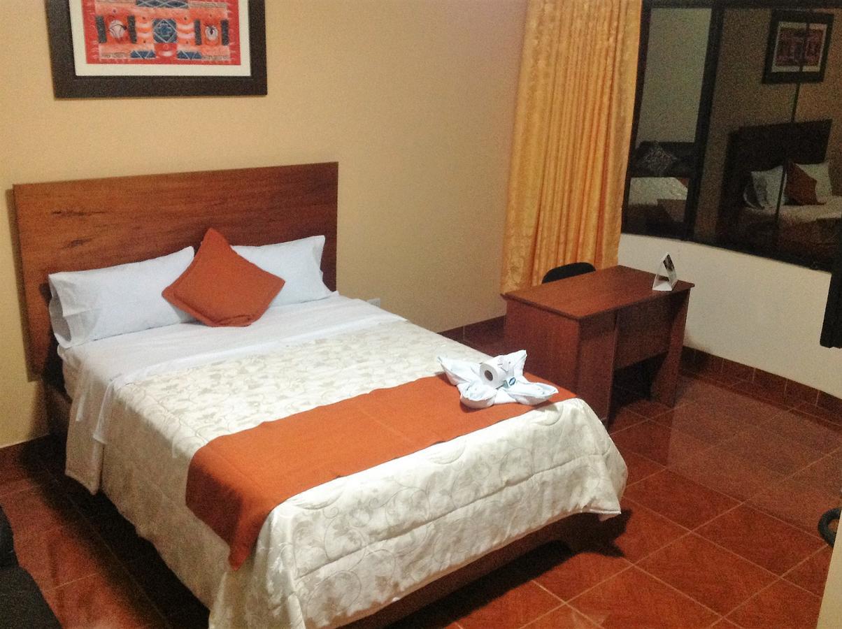 Victtorios Hotel Satipo المظهر الخارجي الصورة
