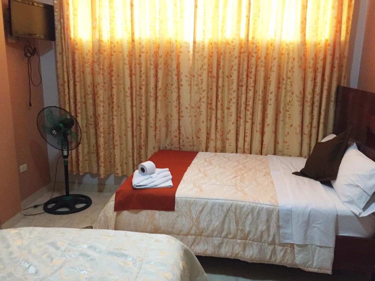 Victtorios Hotel Satipo المظهر الخارجي الصورة