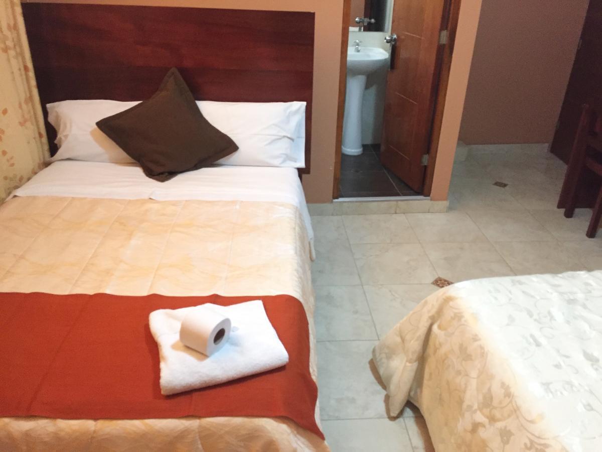 Victtorios Hotel Satipo المظهر الخارجي الصورة