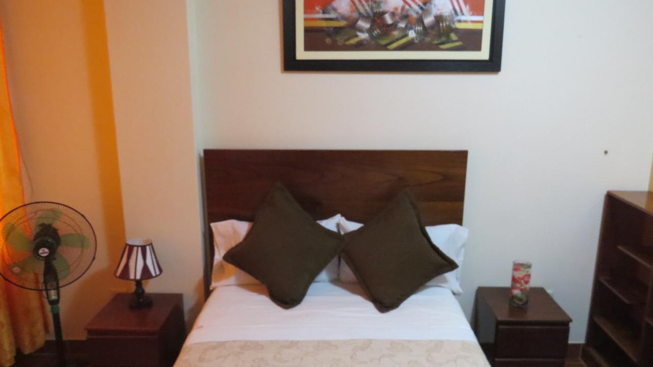 Victtorios Hotel Satipo المظهر الخارجي الصورة