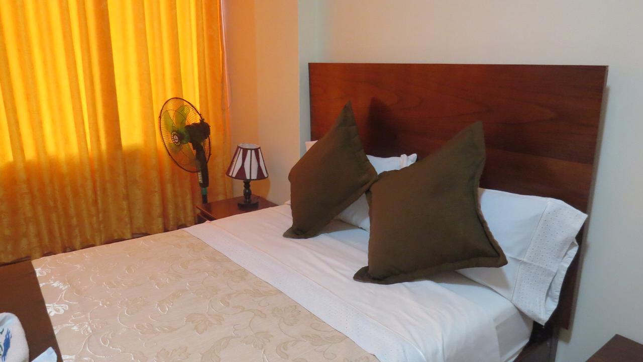 Victtorios Hotel Satipo المظهر الخارجي الصورة