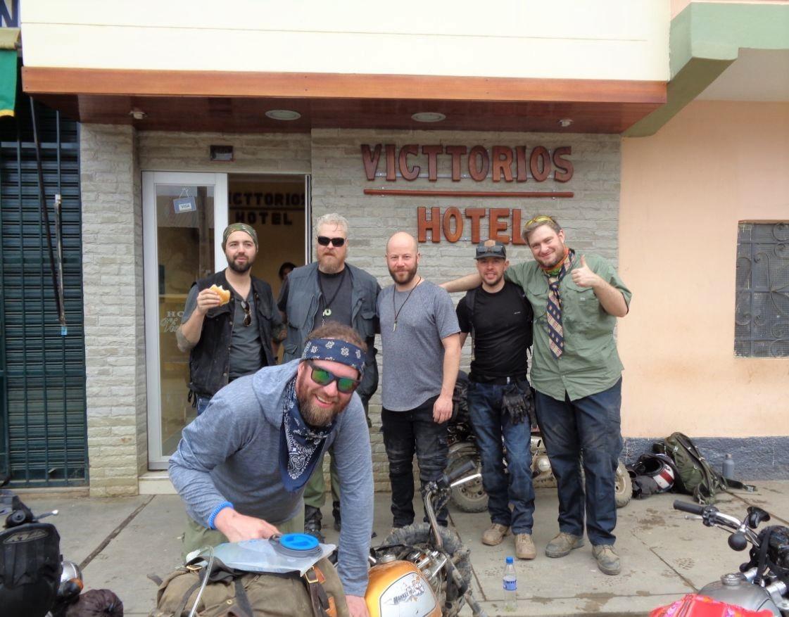 Victtorios Hotel Satipo المظهر الخارجي الصورة